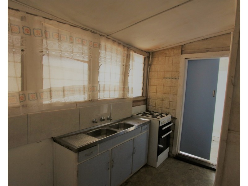 1 Louis Street, Long Gully VIC 3550