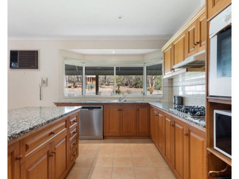 22 Burra Burra Road, Maiden Gully VIC 3551