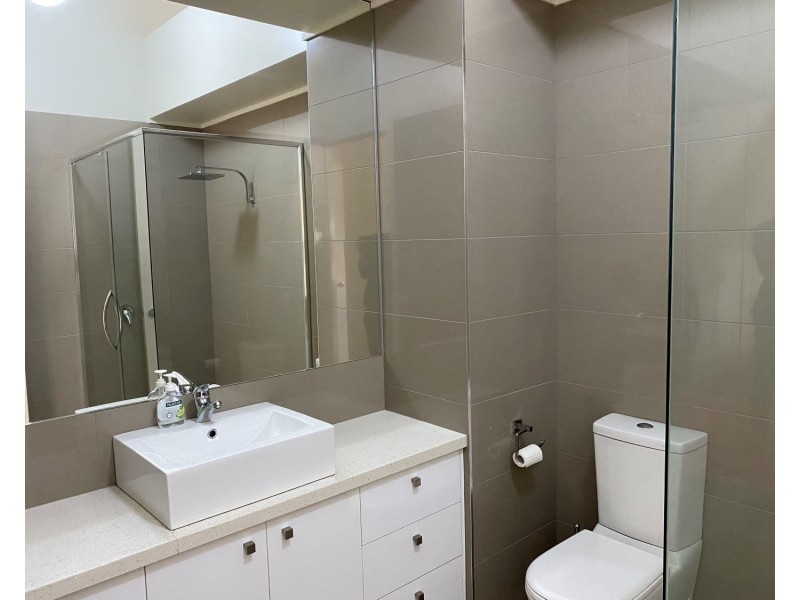 4/202 St. Aidans Road, Kennington VIC 3550