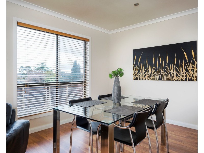 6 Illingworth Street, Golden Square VIC 3555