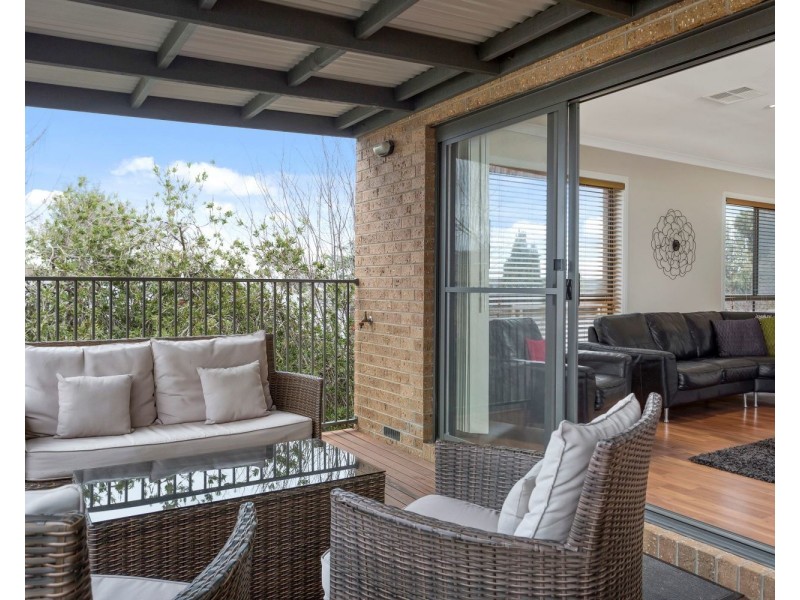 6 Illingworth Street, Golden Square VIC 3555