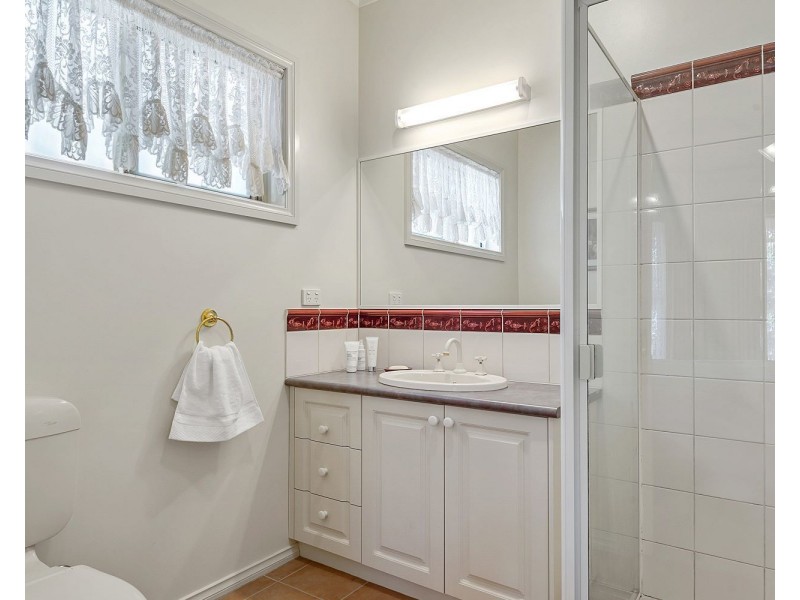 9 Bissell Drive, Golden Square VIC 3555