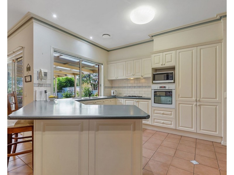 9 Bissell Drive, Golden Square VIC 3555