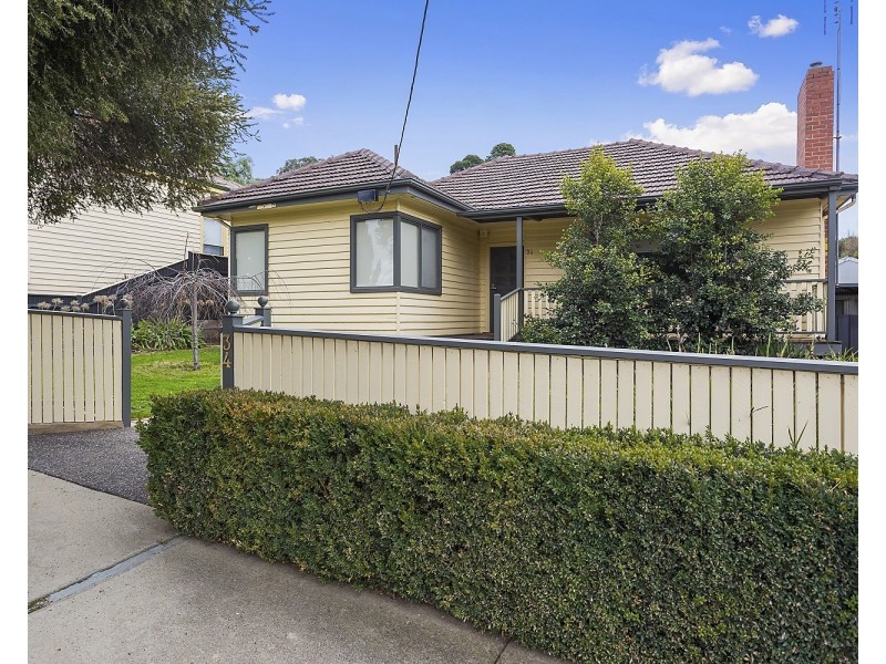 34 Lilac Street, Ironbark VIC 3550