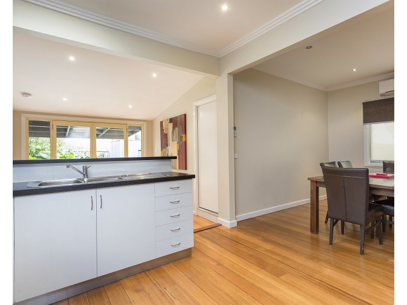 34 Lilac Street, Ironbark VIC 3550