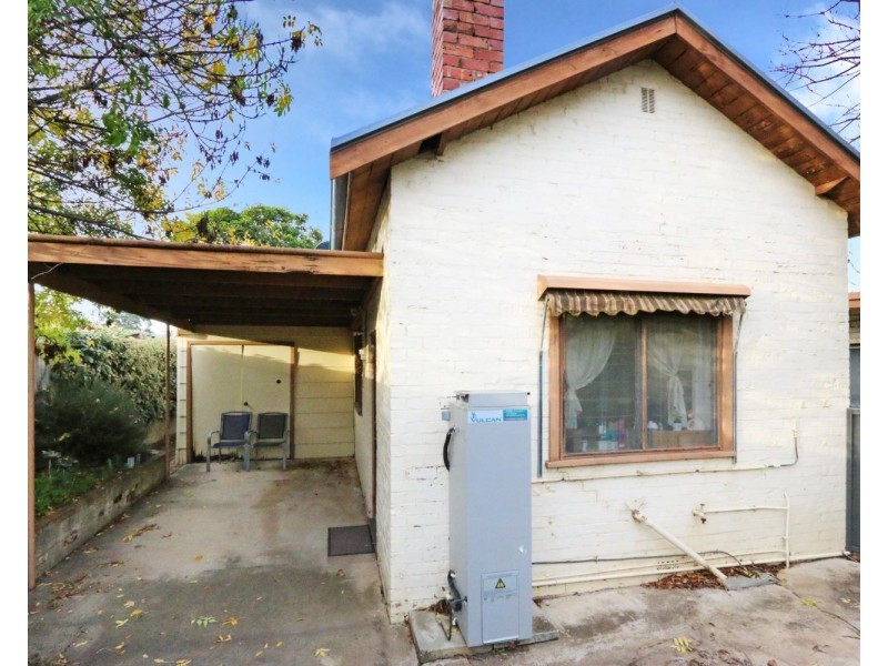 1, 2, & 3/1 Harney Street, North Bendigo VIC 3550