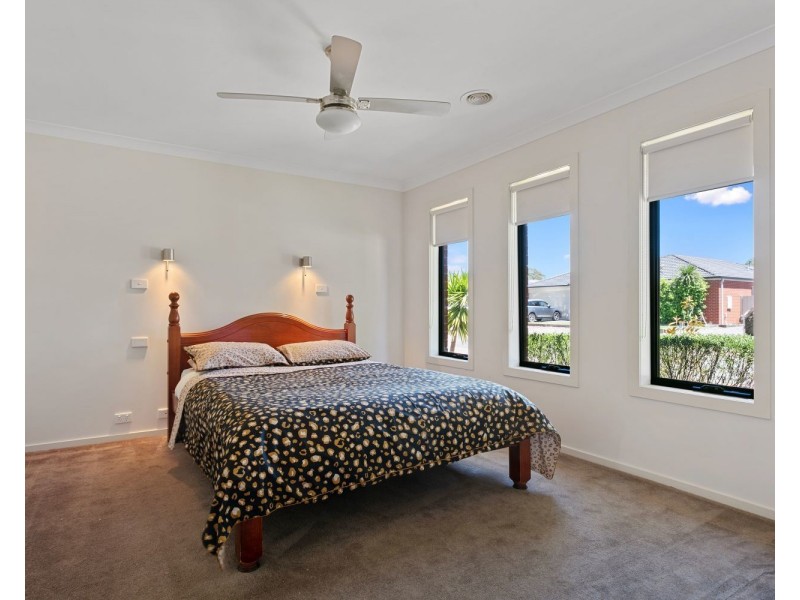 2 O’Neill Court, Epsom VIC 3551