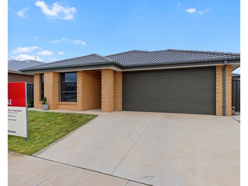 16 Hyatt Road, Huntly VIC 3551