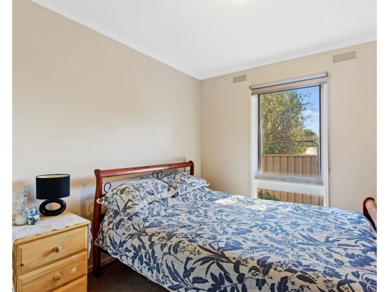 4/26 Woodbury Street, Strathdale VIC 3550