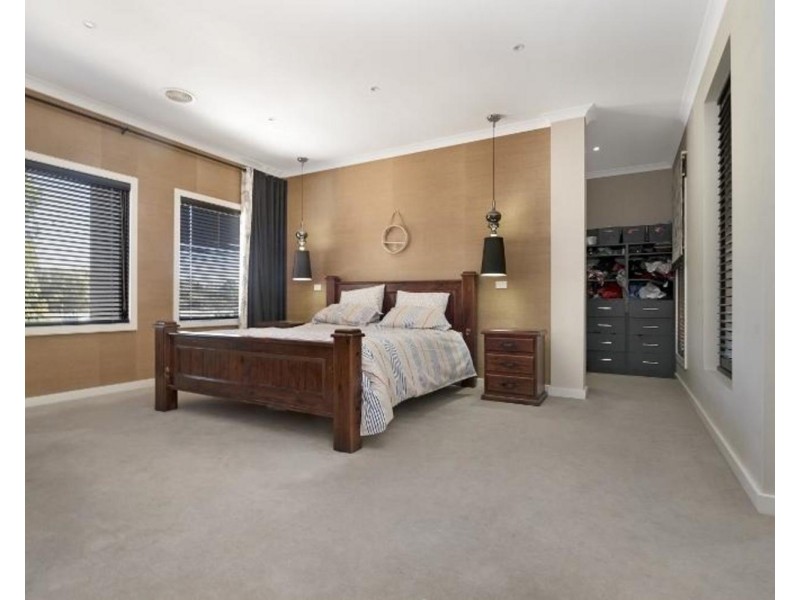 13 Evergreen Boulevard, Jackass Flat VIC 3556