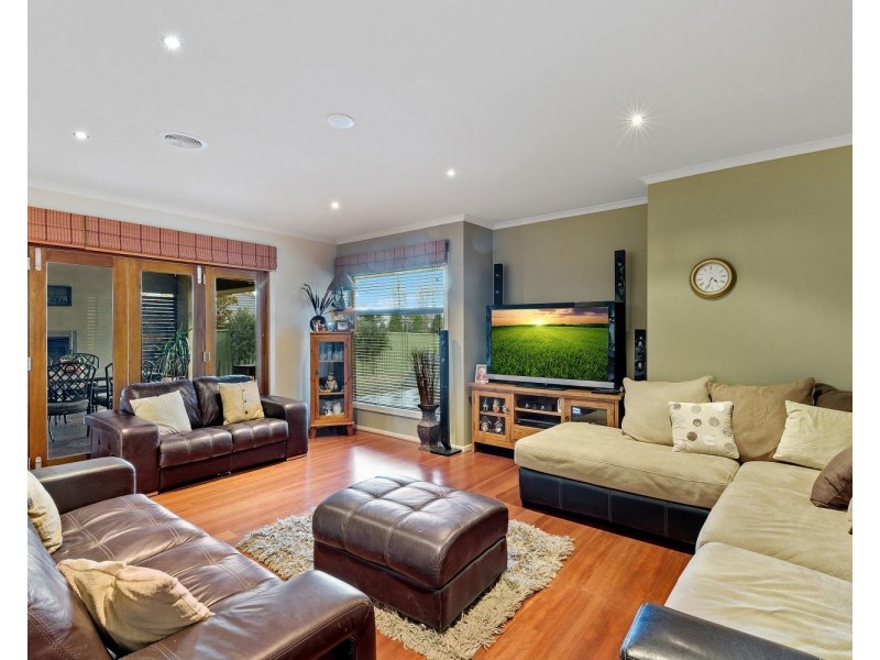 17 Duncan Court, Junortoun VIC 3551