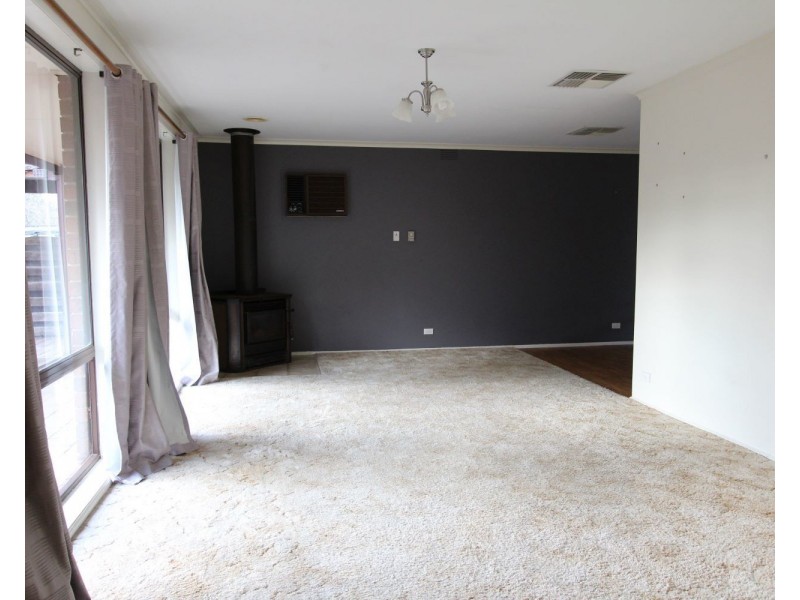 7 Sunset Drive, Strathfieldsaye VIC 3551