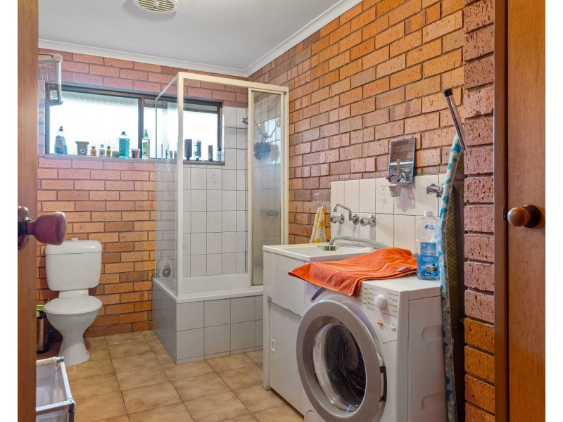 1 & 2/154 Harley Street, Strathdale VIC 3550