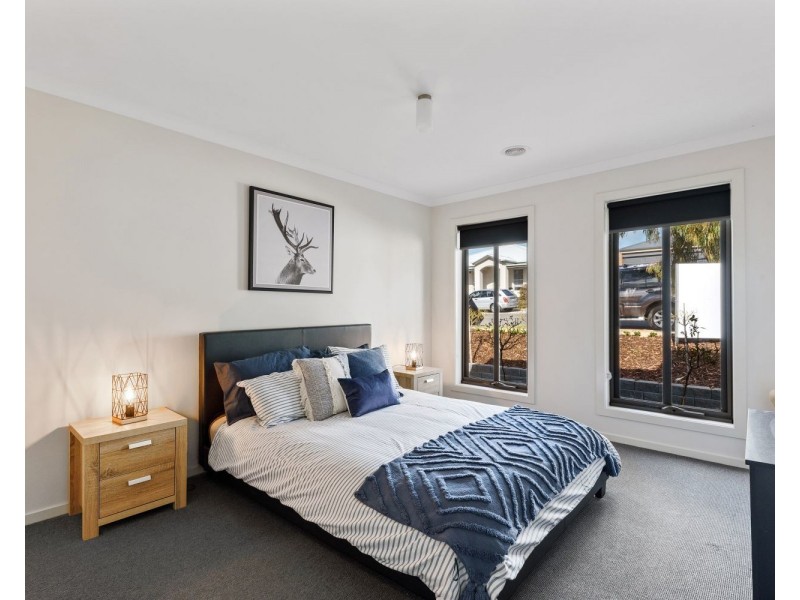 8 Everlasting Rise, Kangaroo Flat VIC 3555