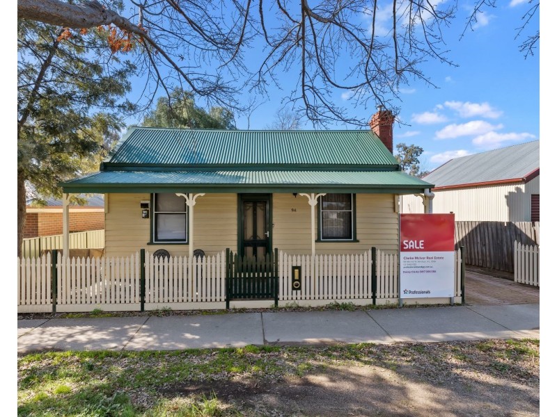 94 Thistle Street, Bendigo VIC 3550
