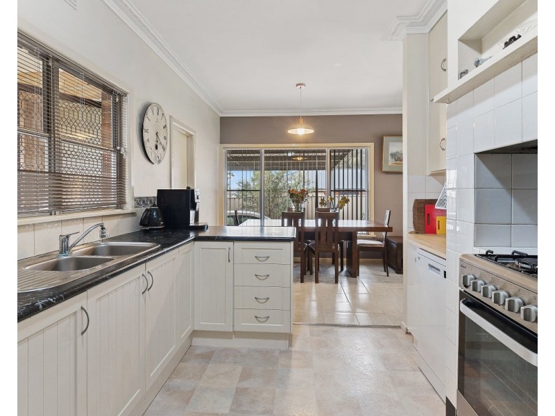 81  Buckland Street, Epsom VIC 3551