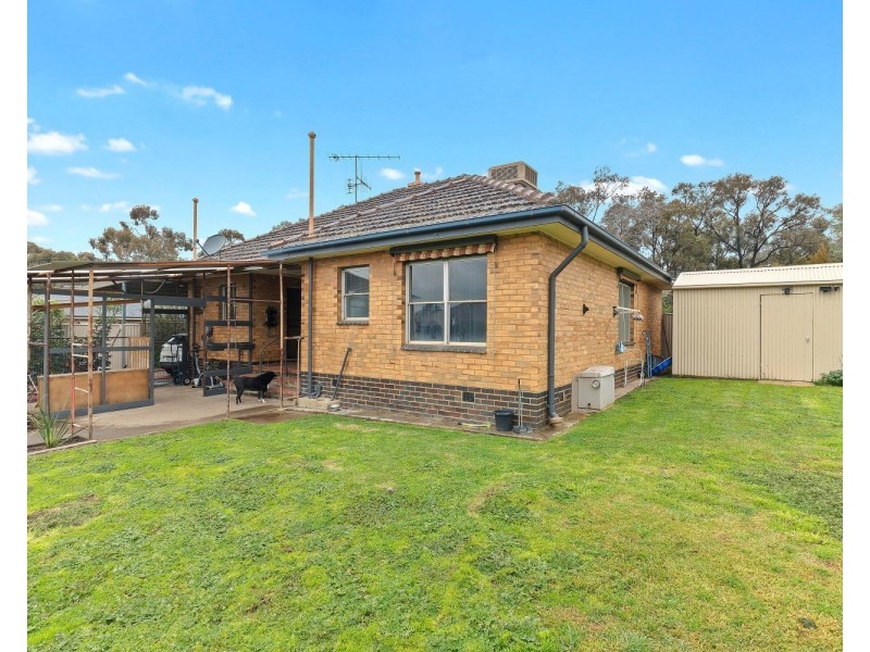 81  Buckland Street, Epsom VIC 3551