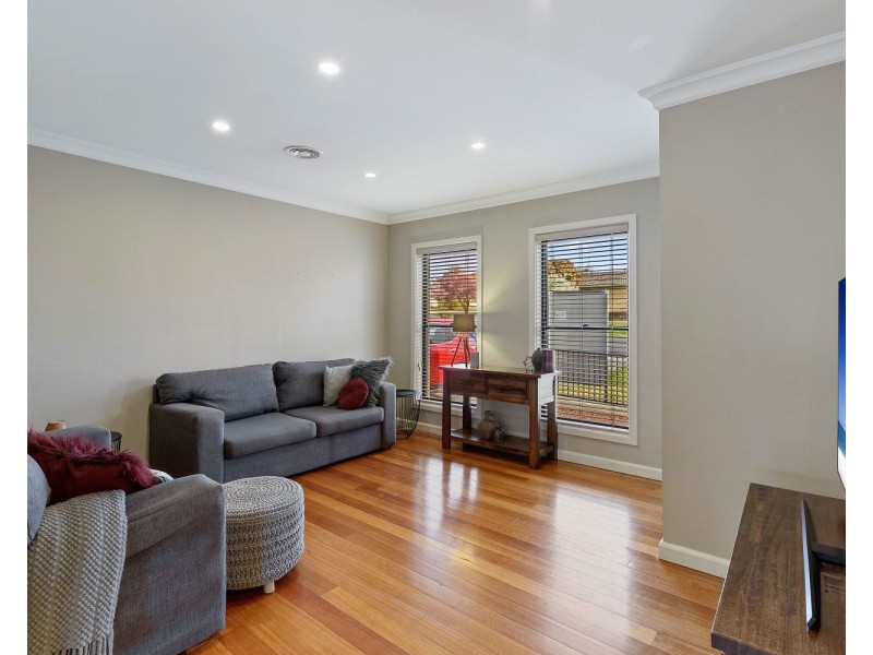 39 Keck Street, Flora Hill VIC 3550