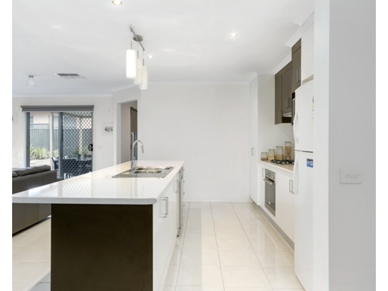 85 Sternberg Street, Kennington VIC 3550