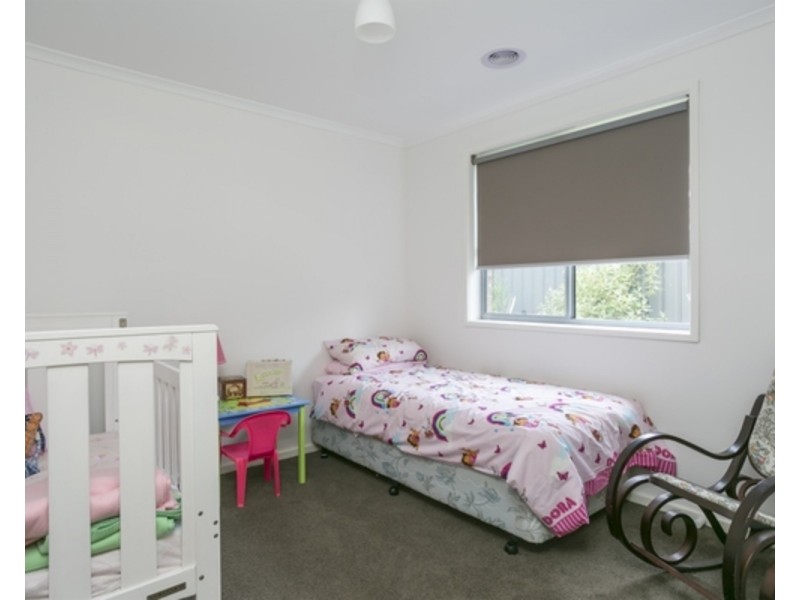 85 Sternberg Street, Kennington VIC 3550