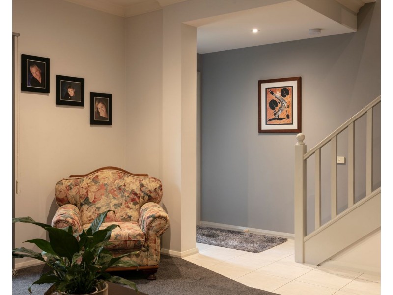 25 Miller Street, Flora Hill VIC 3550