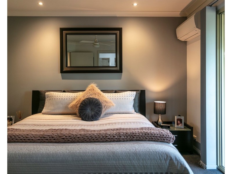 25 Miller Street, Flora Hill VIC 3550