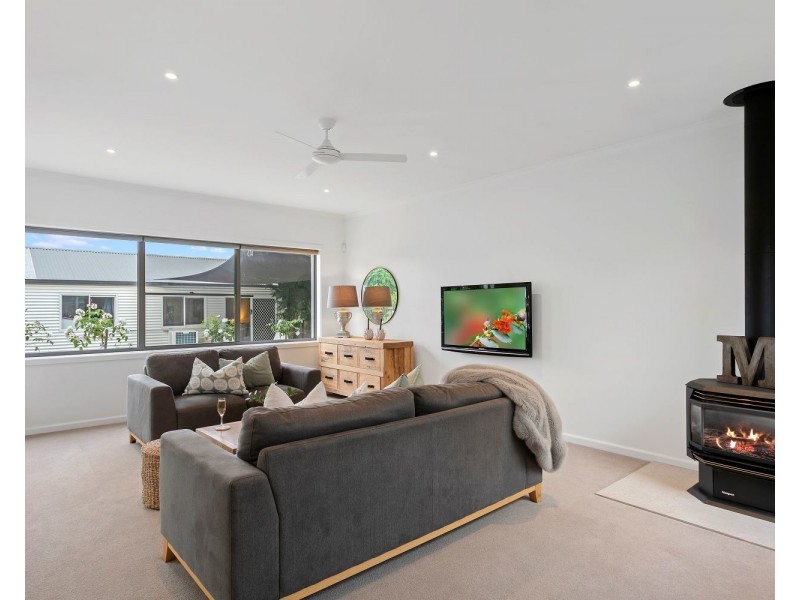 8 Stringybark Court, Strathdale VIC 3550