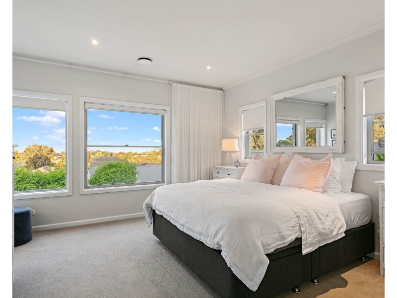 8 Stringybark Court, Strathdale VIC 3550