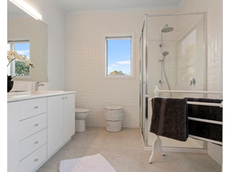 8 Stringybark Court, Strathdale VIC 3550