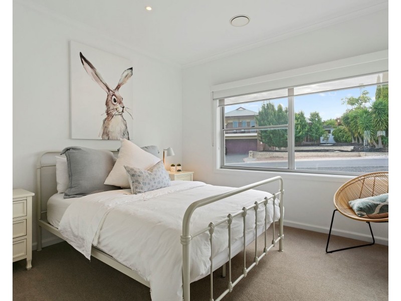 8 Stringybark Court, Strathdale VIC 3550