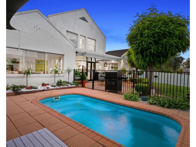 8 Stringybark Court, Strathdale VIC 3550