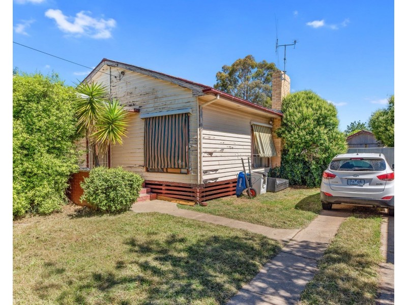14 Ellis Street, Flora Hill VIC 3550