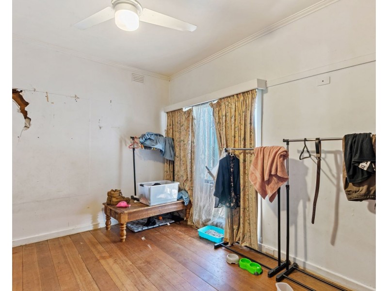 14 Ellis Street, Flora Hill VIC 3550