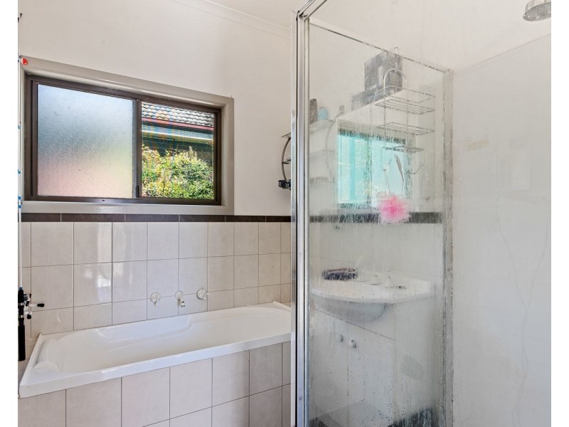 14 Ellis Street, Flora Hill VIC 3550