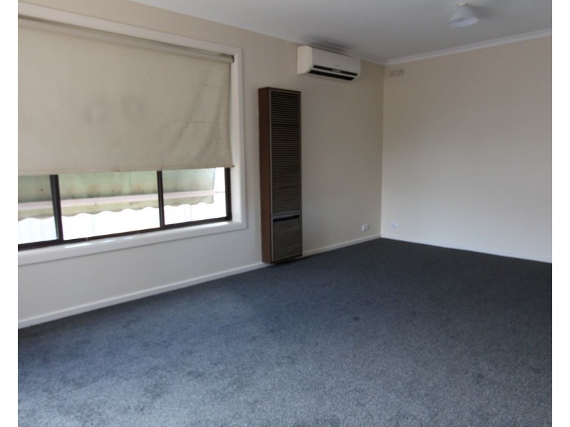 399 & 399A High Street, Golden Square VIC 3555