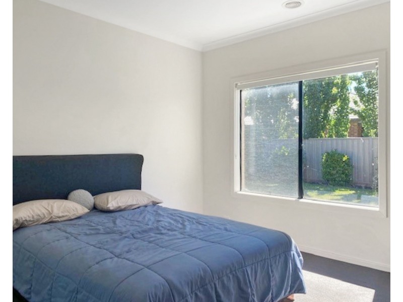 34 The Boulevard, White Hills VIC 3550
