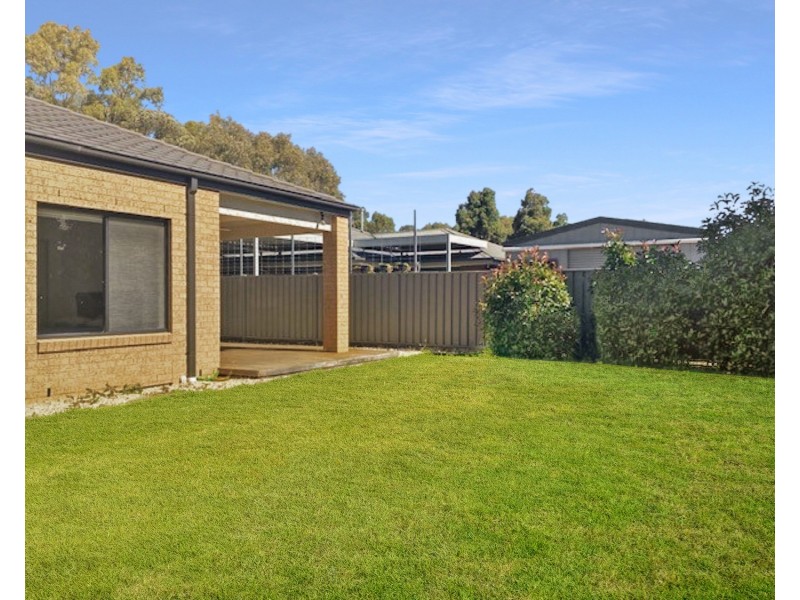 34 The Boulevard, White Hills VIC 3550