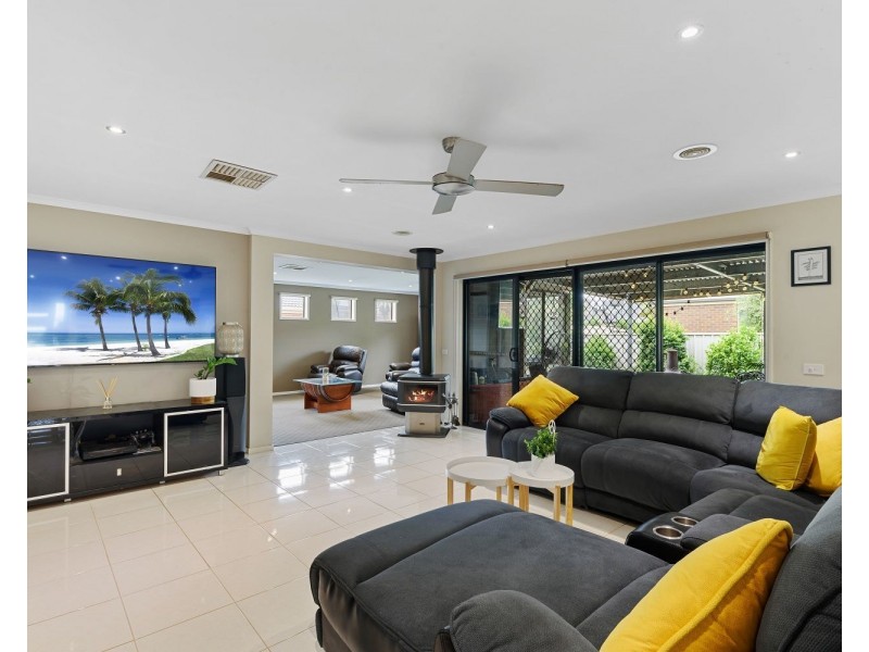 34 Cooba Drive, Epsom VIC 3551