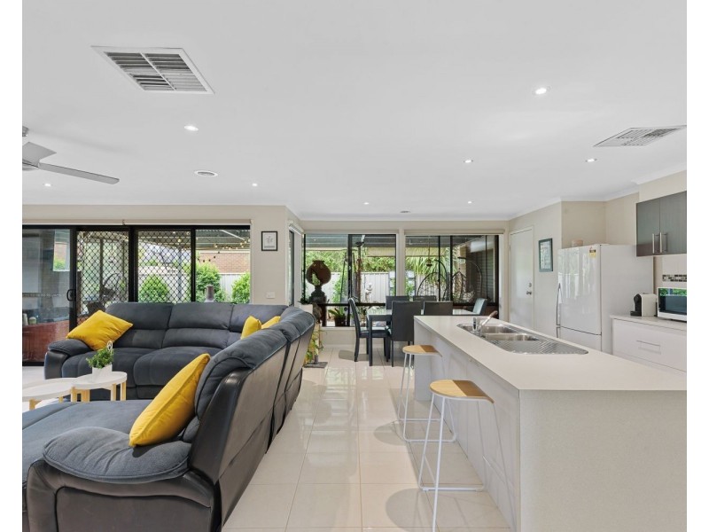 34 Cooba Drive, Epsom VIC 3551