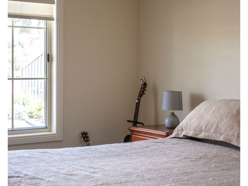 94 Queen, Kangaroo Flat VIC 3555