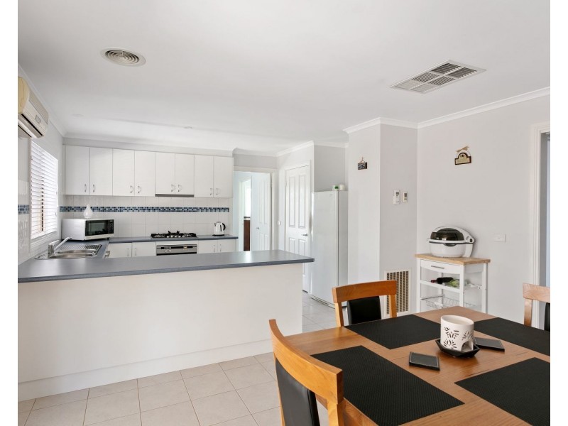 82 Ironstone Road, Epsom VIC 3551