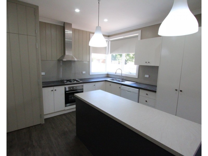 125 Eaglehawk Road, Long Gully VIC 3550