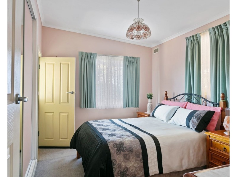 10 Lyons Street, White Hills VIC 3550