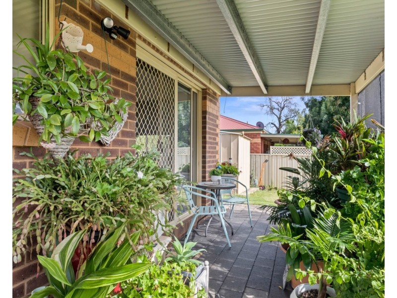 18 Truscott Street, Long Gully VIC 3550
