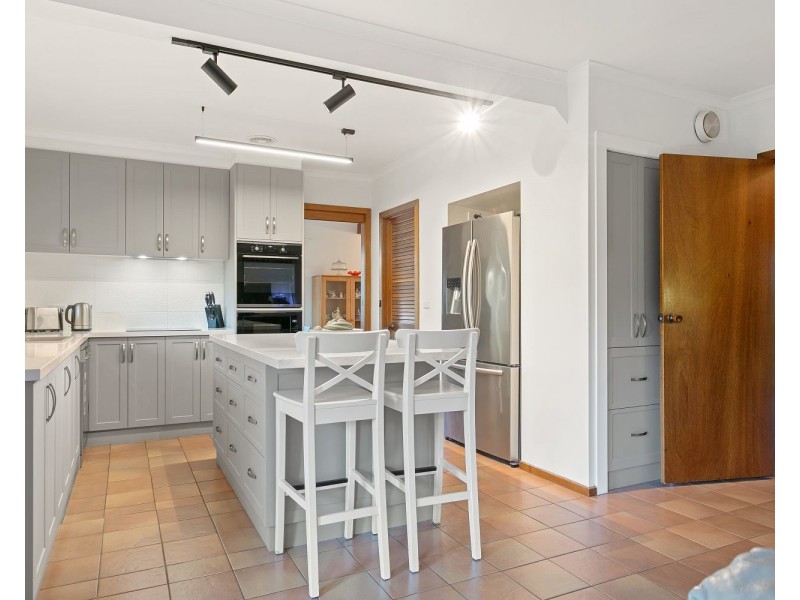 17 The Strand, Kennington VIC 3550