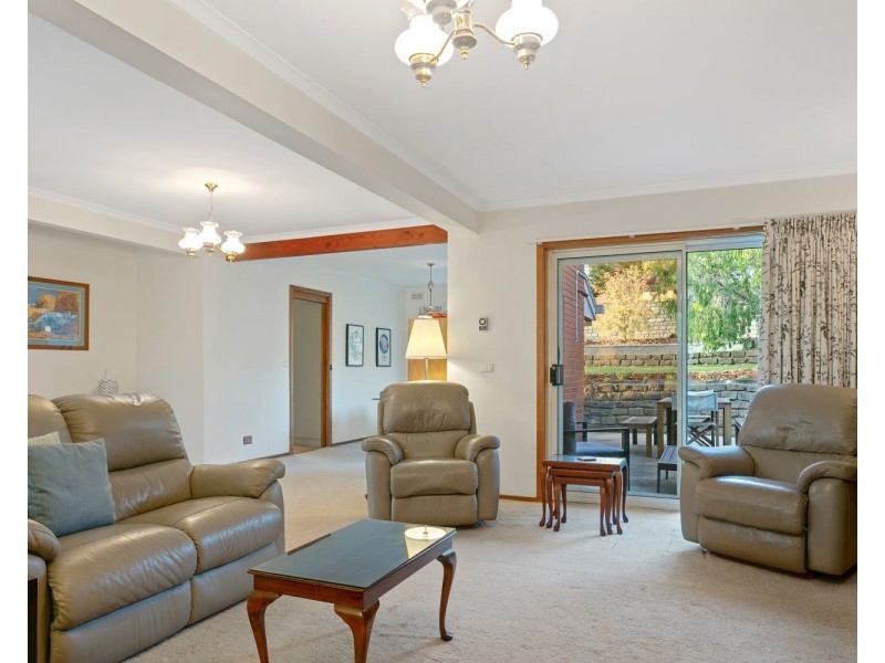 17 The Strand, Kennington VIC 3550