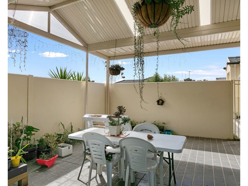 8/30-32 Race Street, Flora Hill VIC 3550