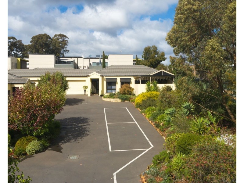 8/30-32 Race Street, Flora Hill VIC 3550