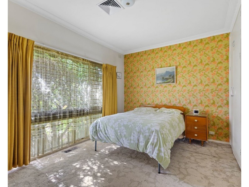 13 Yallambee Drive, Kennington VIC 3550