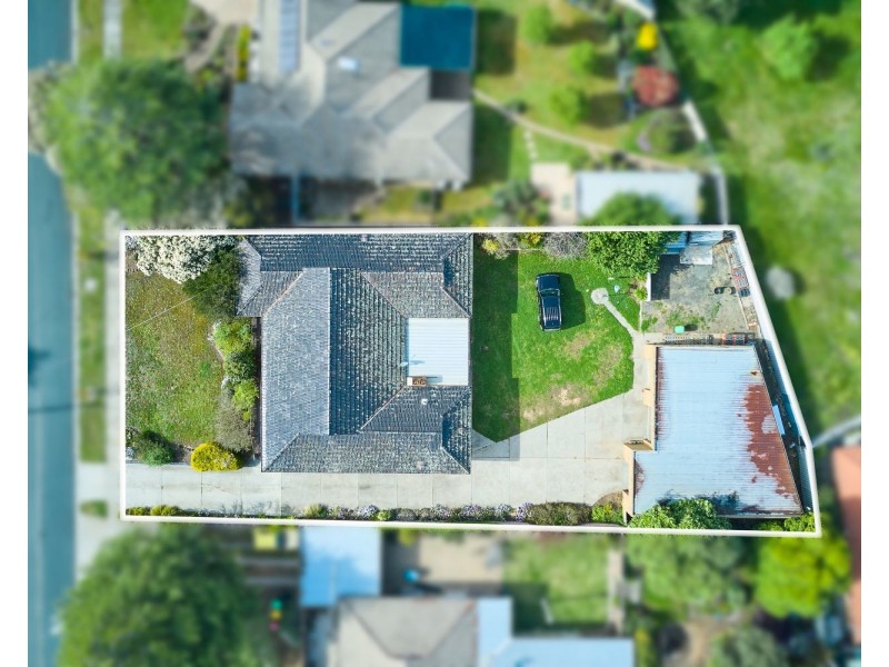 13 Yallambee Drive, Kennington VIC 3550